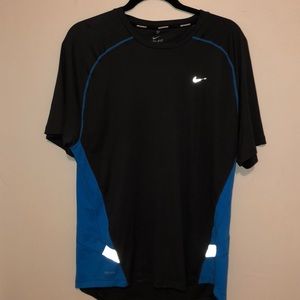 Men’s Nike shirt